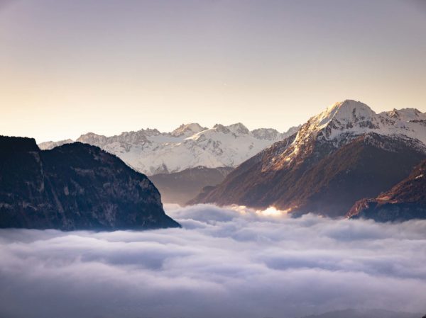 Vallée du Rhône dans la brume